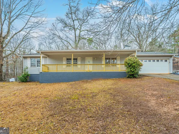 6540 Chickasaw Dr, Douglasville, GA 30135