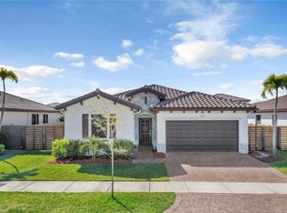 12818 SW 229th St, Miami, FL 33170