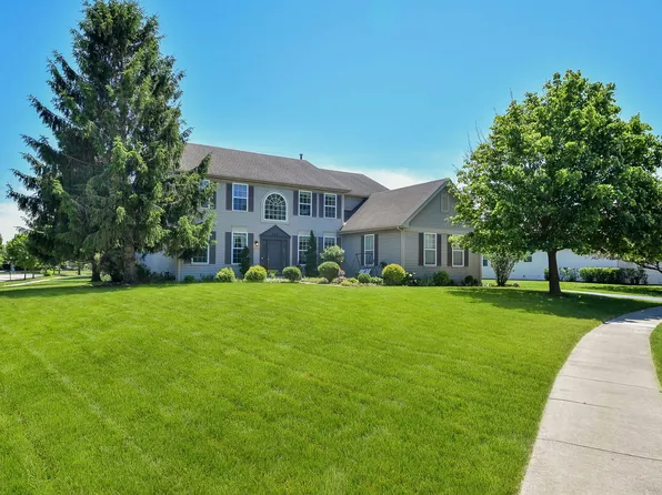 269 Prairieview Dr, Geneva, IL 60134