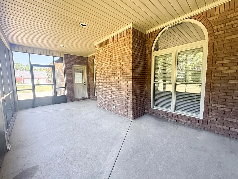 4565 Twin Creeks Dr — Photo 36