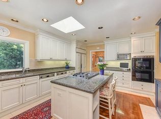 450 Hopkins Rd, Sacramento, CA 95864