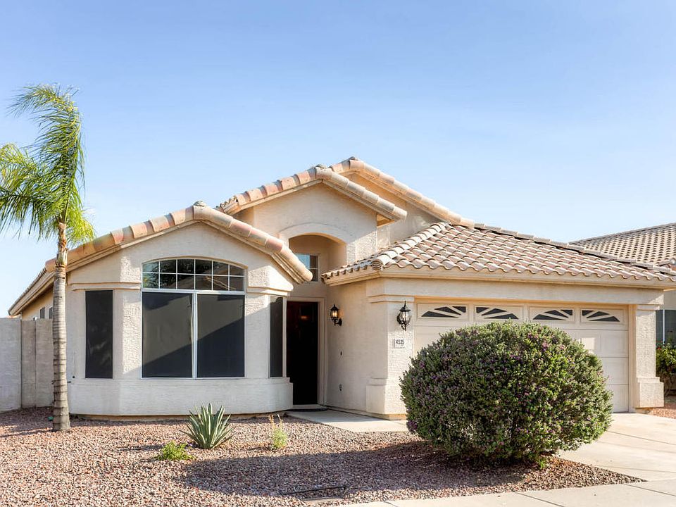 1st image of 4535 E Desert Wind Dr