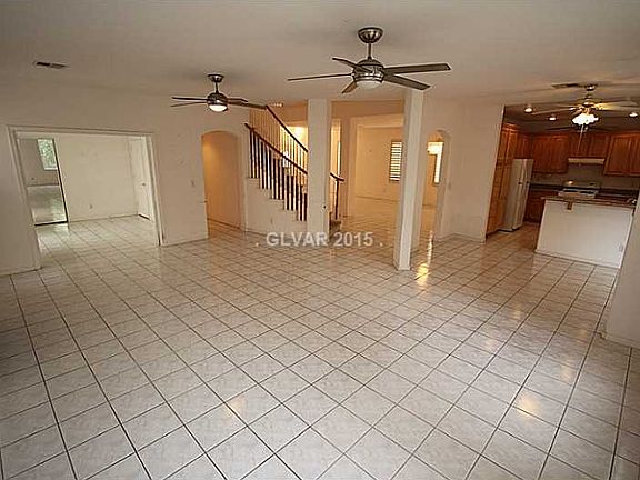 5th image of 9932 Sierra Canyon Way