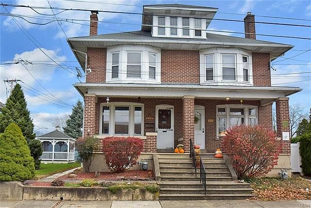 1st image of 1931 Laubach Ave