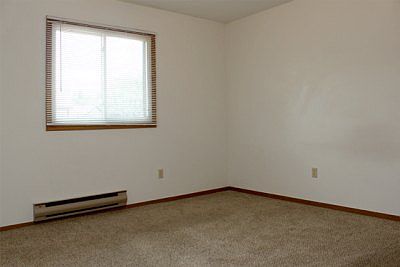 5th image of 1108 10th Ave N APT 7