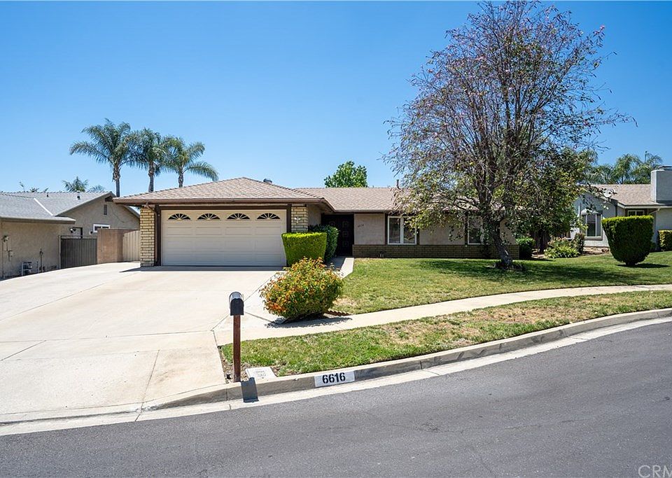 1st image of 6616 Holly Oak Dr