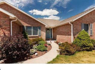 2367 Country Ln, Gilbertsville, PA 19525