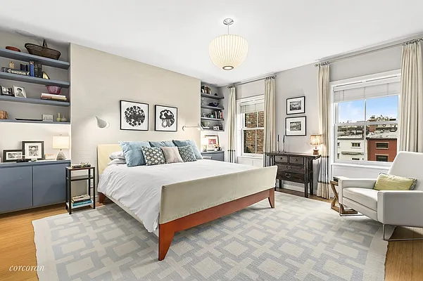 Sold by Corcoran | media 14