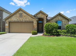 31735 Dover Oaks Ln, Spring, TX 77386
