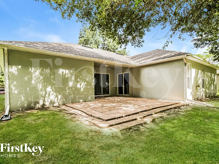 2579 Coachman Dr — Photo 14