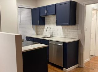 3427 Juniata St #1F, Saint Louis, MO 63118