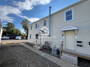 917 E 8th St #3, Anderson, IN 46012