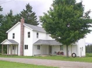 16695 Tavern Rd, Burton, OH 44021