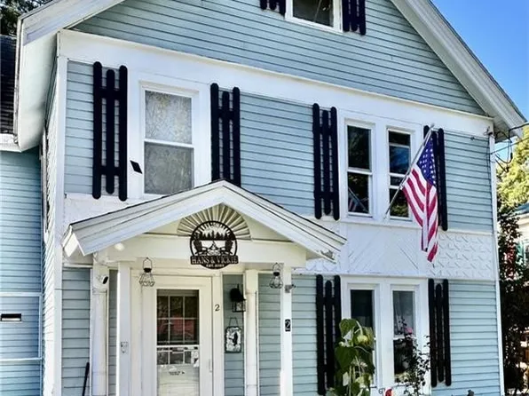 2 Mechanic St, Oxford, NY 13830