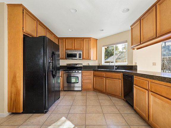 5th image of 11574 Buckeye Cir
