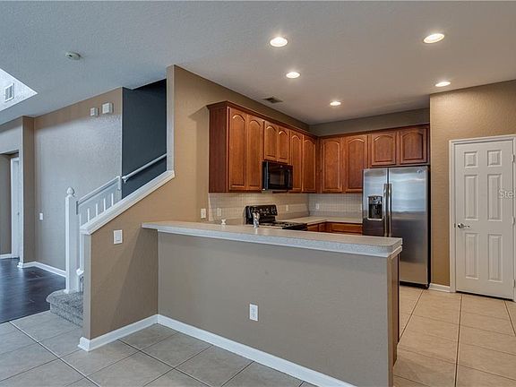 4th image of 1484 Shallcross Ave