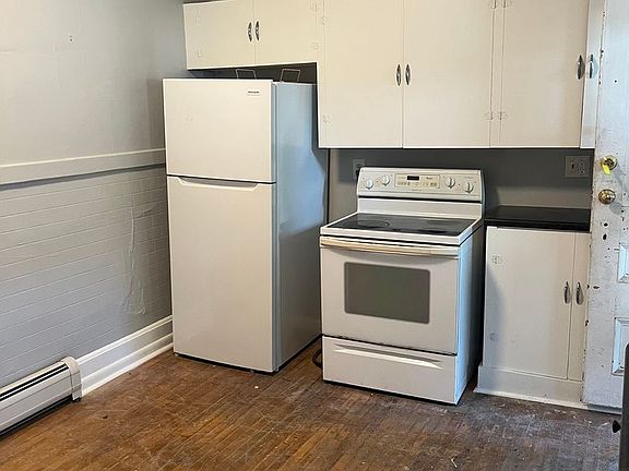 2nd image of 47 Adams St APT 1