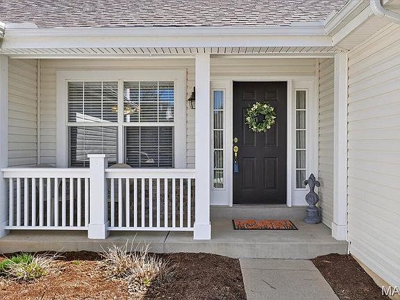 2nd image of 322 Summer Haven Ct