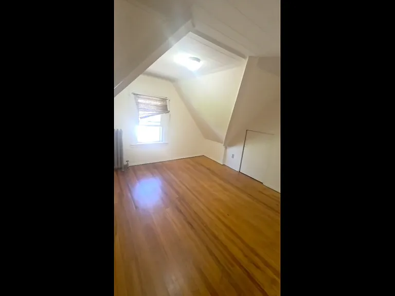 842 Union St #3 — Photo 5