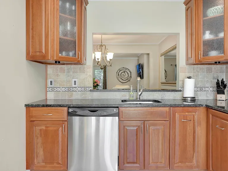 9765 High Water Ct — Photo 28