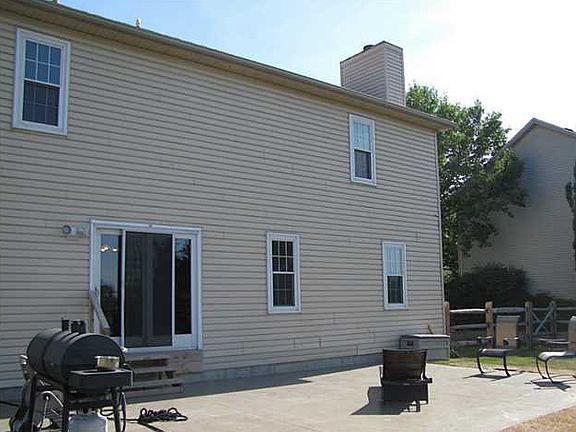 2nd image of 1373 Logan Ln