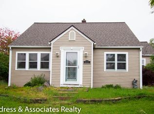 617 52nd St SE, Kentwood, MI 49548