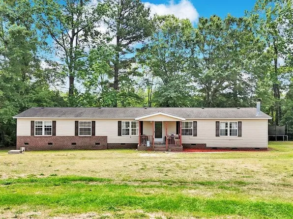 246 Farmhouse Court, Sanford, NC 27332