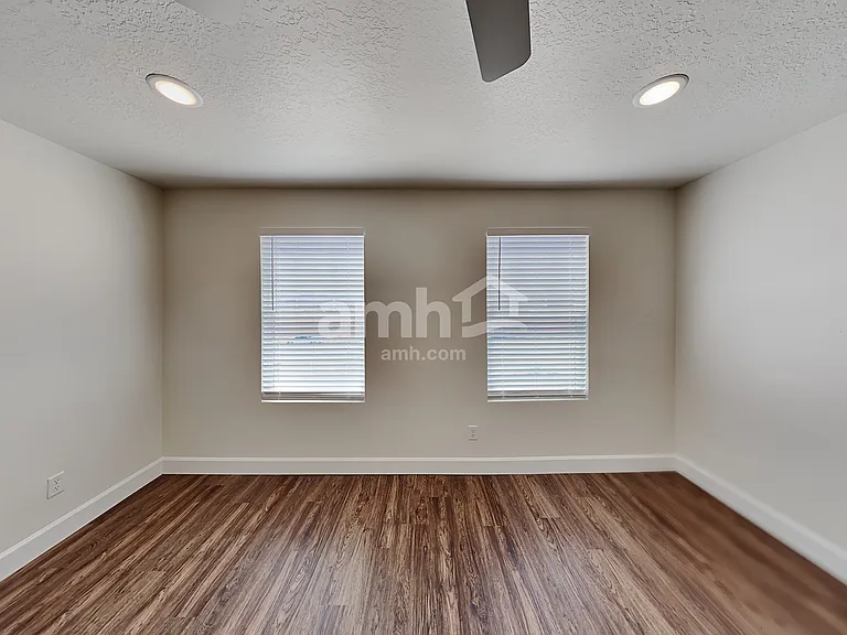 5996 W South Jordan Pkwy — Photo 10