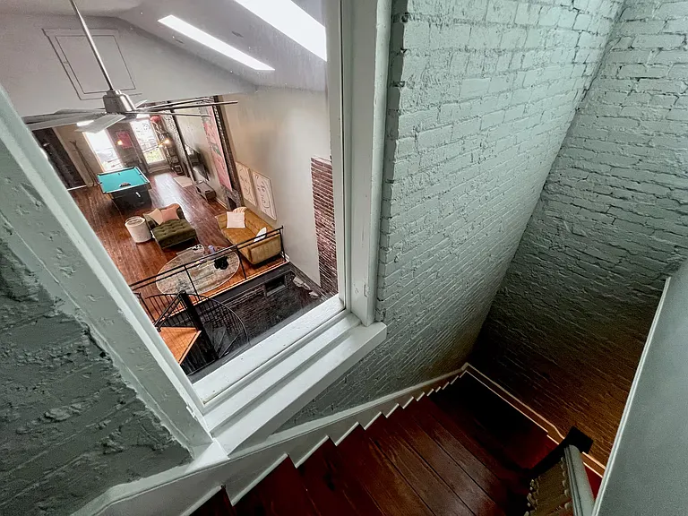 717 Lampton St — Photo 14