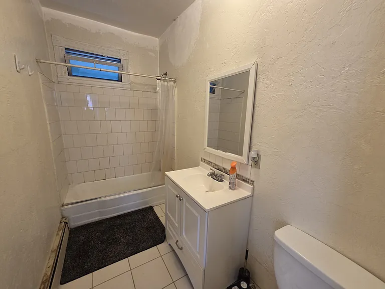 77 Walnut St #1 — Photo 10