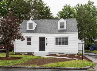 33 Barton St, Springfield, MA 01104