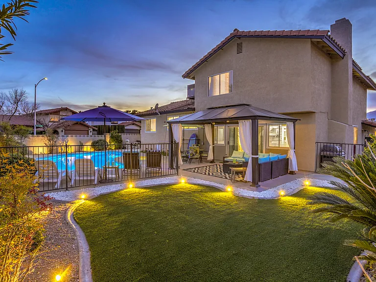 1421 Lucaccini Ln — Photo 29
