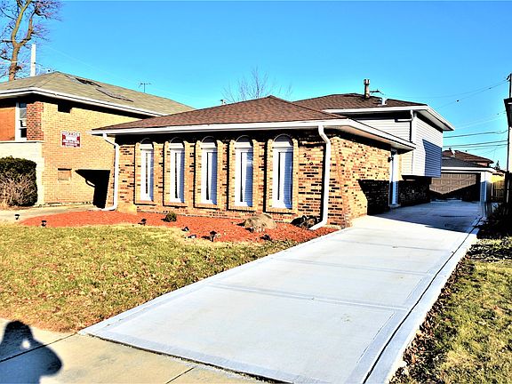 2nd image of 279 Luella Ave