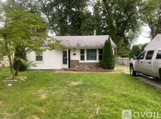 15 Mary Ann Ct, Florissant, MO 63031