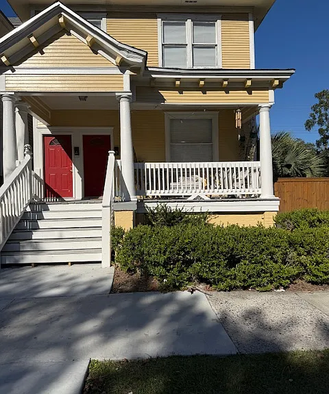 540 E Waldburg St #B — Photo 9