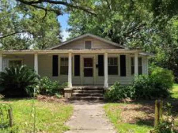718 Bayou Blvd, Pensacola, FL 32503