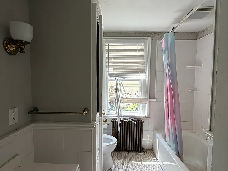 103 S Water St — Photo 8