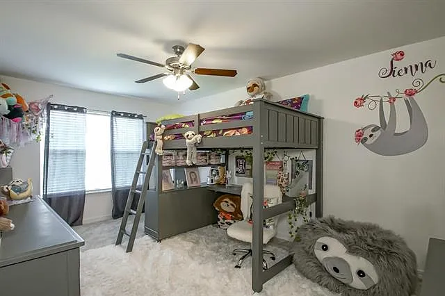 421 Creekside Ct — Photo 20
