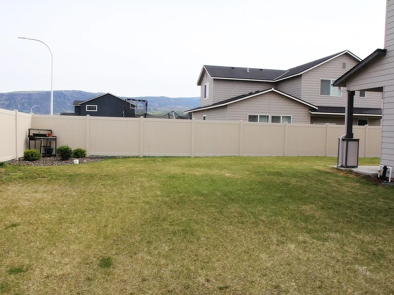 2238 2nd St SE — Photo 16