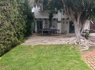 3756 S Mountain View Ave, Los Angeles, CA 90066