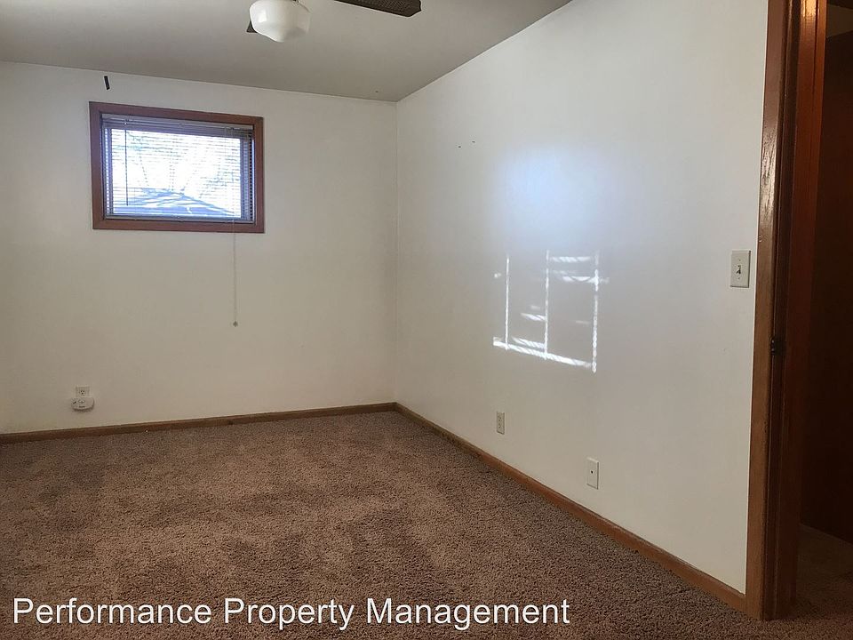2nd image of 5430 Ervin St APT 3