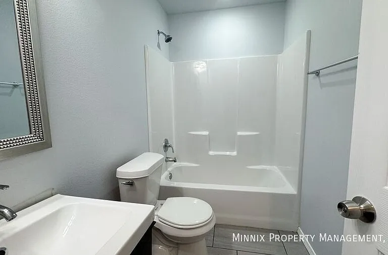 8415 10th Pl — Photo 12