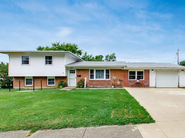 52 Fieldpoint Rd, Heath, OH 43056