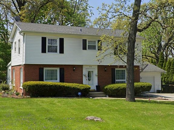 3rd image of 2724 Chariot Ln