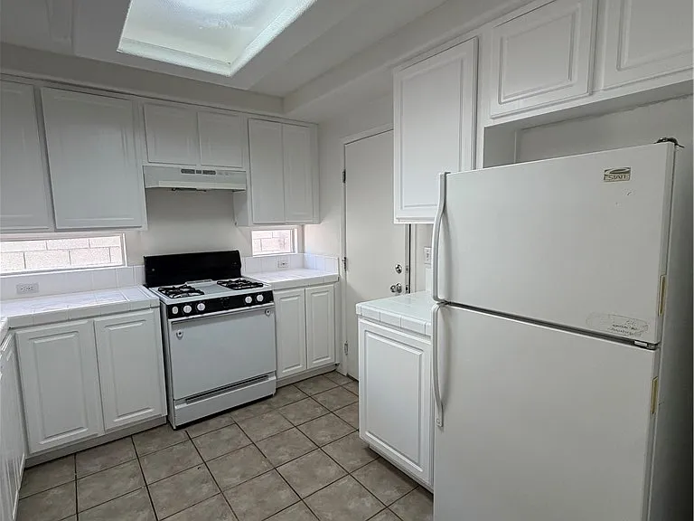 10200 Moth Orchid Ct — Photo 19