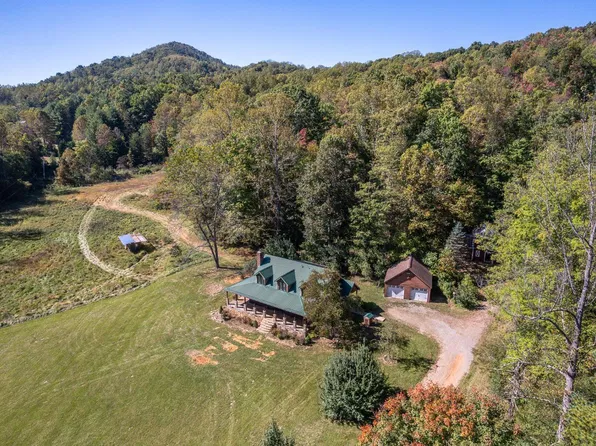 600 Bridgewater Ln, Ferrum, VA 24088