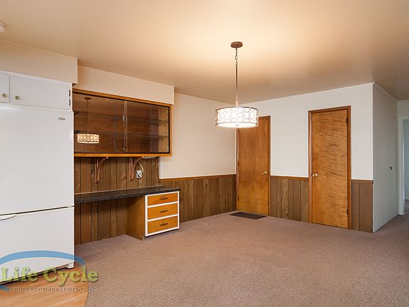 3rd image of 829 Patterson Ave SE