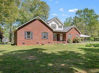 112 Prince Ln, Tullahoma, TN 37388