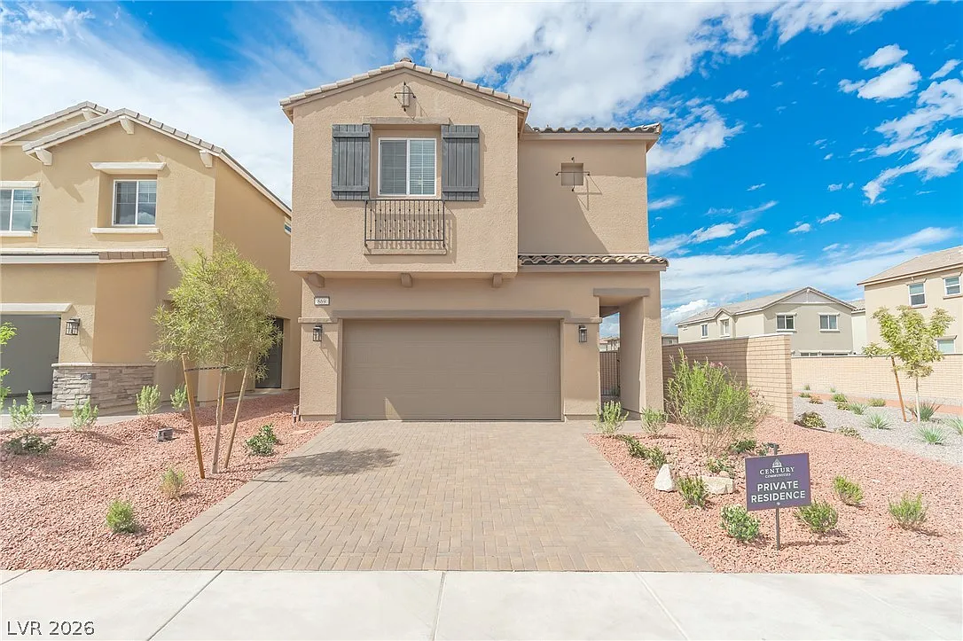 4 bed, 2.5 bath, 2001 sqft, $2,400 — Photo 1