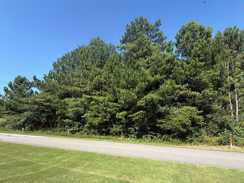 1st image of Renee Dr